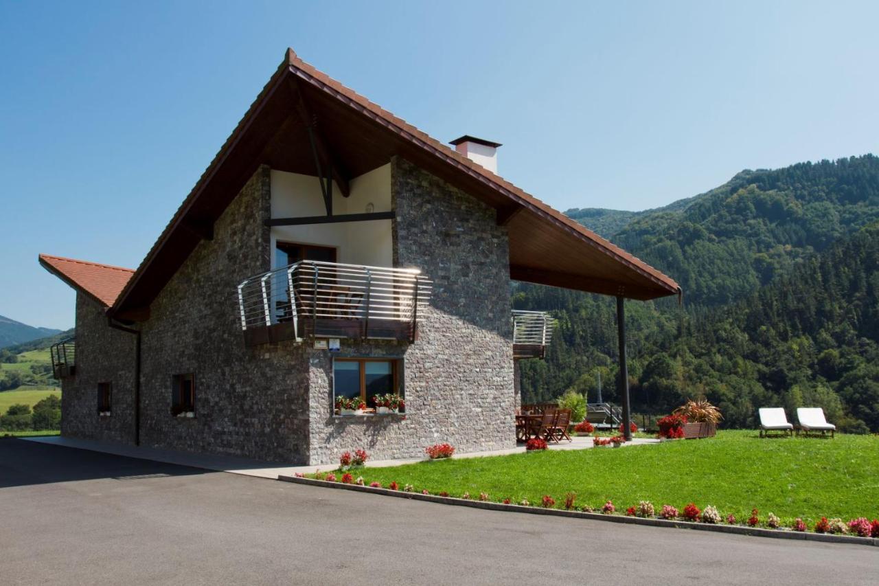 Uzturre - Baskeyrentals Berrobi Exterior photo